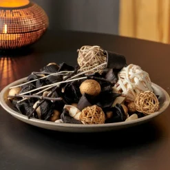 ESCAPE BLACK OUDH Pot-pourri Noir