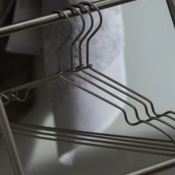 INFINITY BLACK Cintres Set De 4 Noir